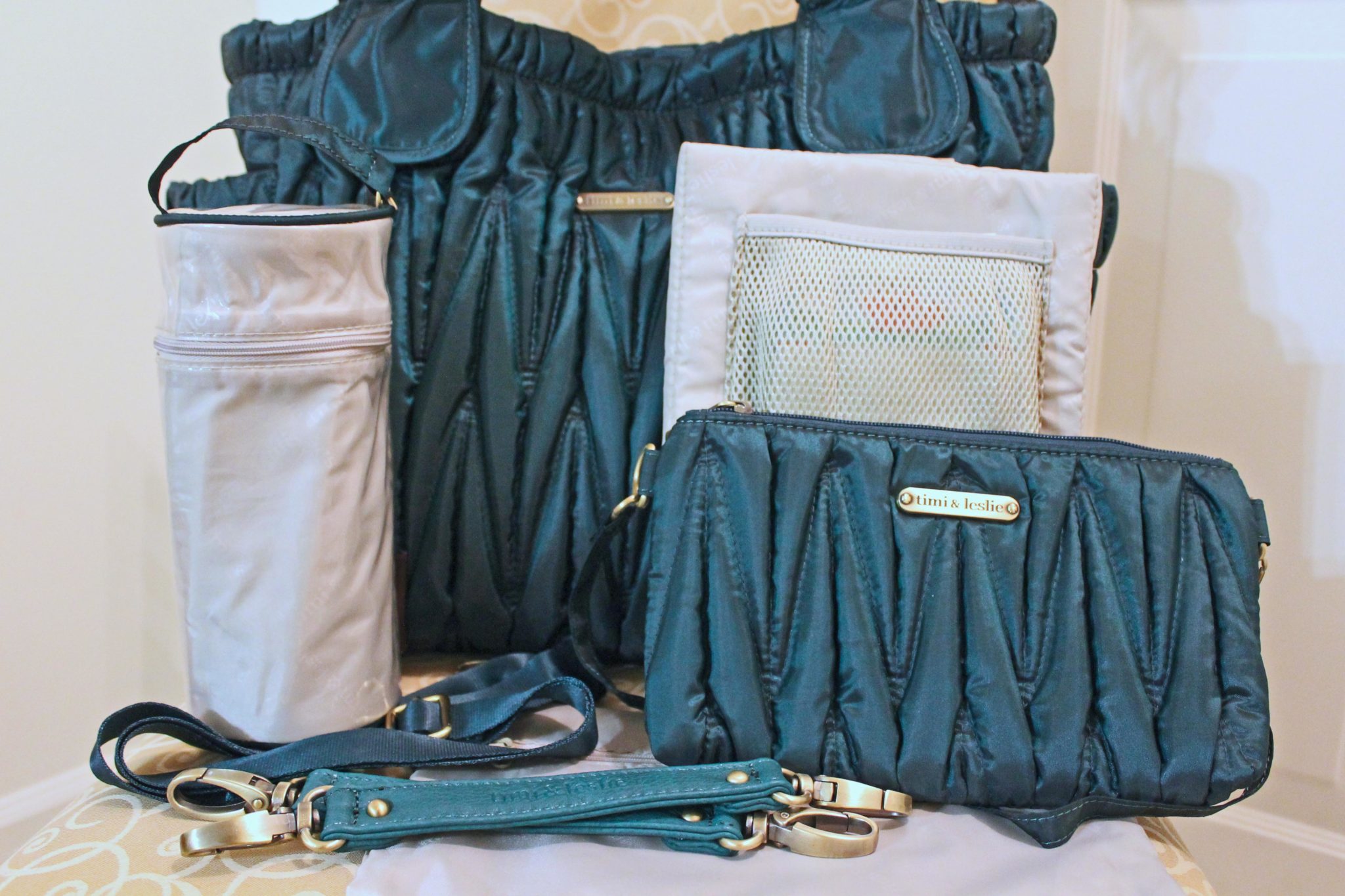Tami Lessli Timi And Leslie Bag , Timi and Leslie Marilyn Diaper Bag- a look inside ...