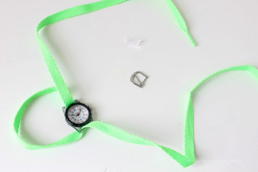 Shoelace Wrap Watch Step 4