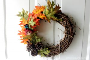 Simple Fall Wreath With Scarecrow
