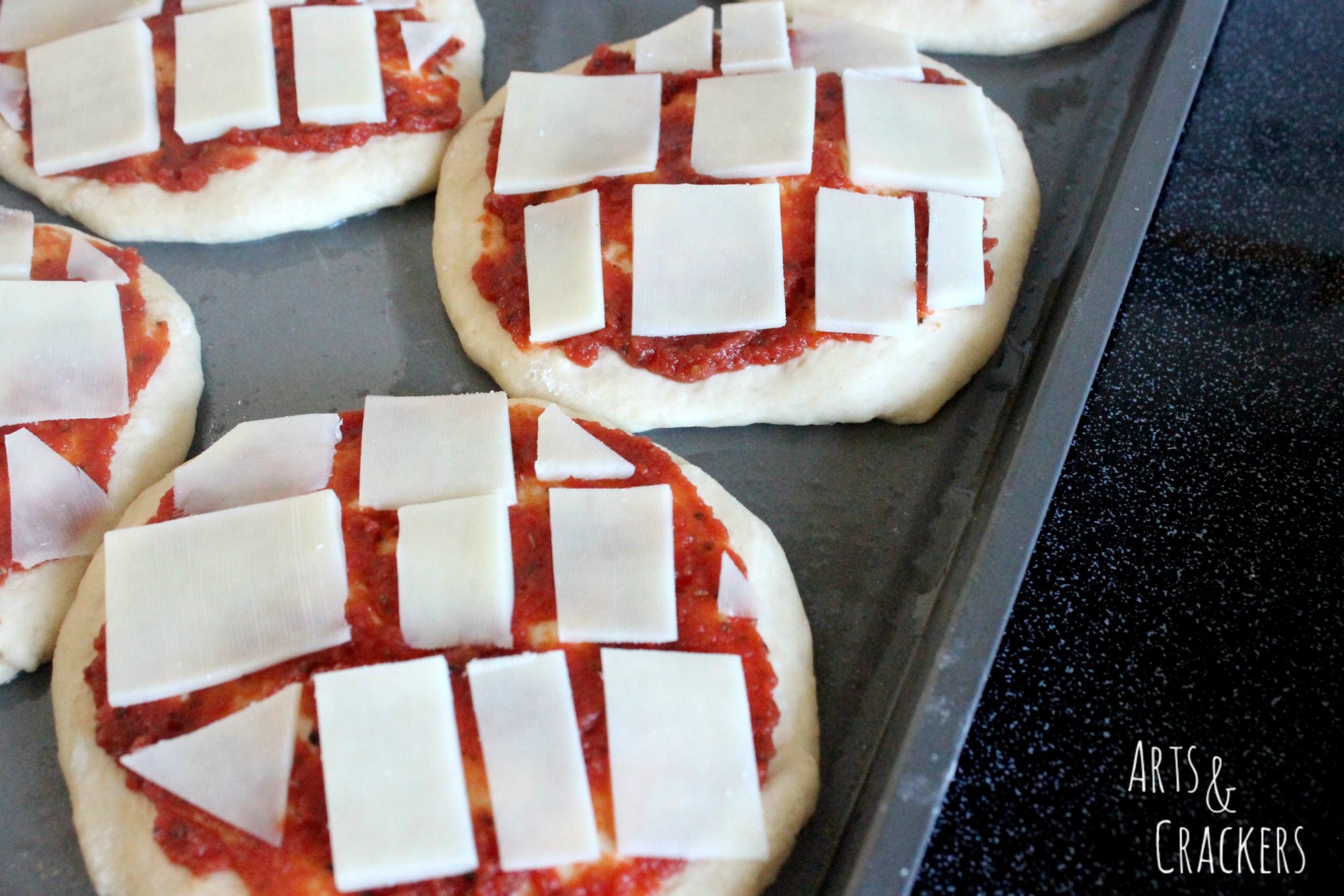 DIY Star Wars Pizza and String Cheese