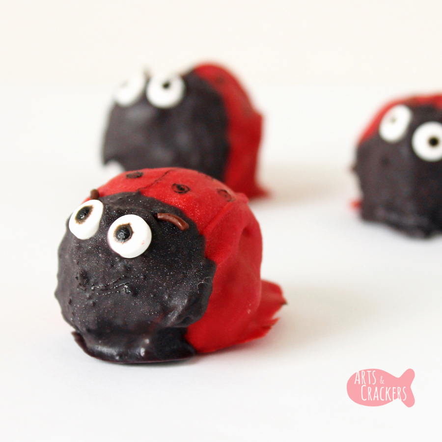 Traditioneel ochtendgloren Plotselinge afdaling Cute Ladybug Cake Pops | Easy Ladybug Cookie Bites