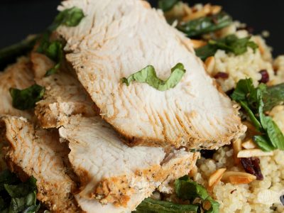 Add some protein to your diet with this simple and delicious Turkey or Chicken Quinoa Bowl Recipe. It is a delicious way to use leftover turkey from Thanksgiving or with a baked chicken breast for a weeknight dinner | dinner recipes | quinoa recipes | leftover turkey recipes | family dinner recipes | family meal ideas | easy dinner ideas | 30 minute meals | fall recipes | quinoa salad #dinnerrecipes #foodblogger #mealideas #quinoa